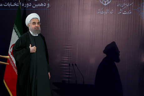 حمله بی‌سابقۀ دو روحانی به روحانی